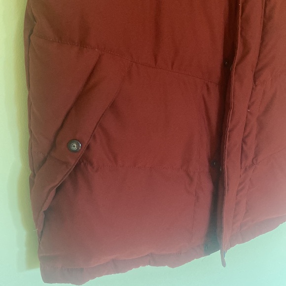 Brick Red Colored Retro Style Eddie Bauer Goose Down Vest - Size L - Picture 4 of 9